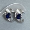 Brincos «Requintados» metal cor de prata / strass azul / «olho de gato» / 23 * 12mm
