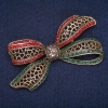 Saldos! Broche Laço com strass verde, vermelho e cinzento, cor do metal ouro velho 38x72mm