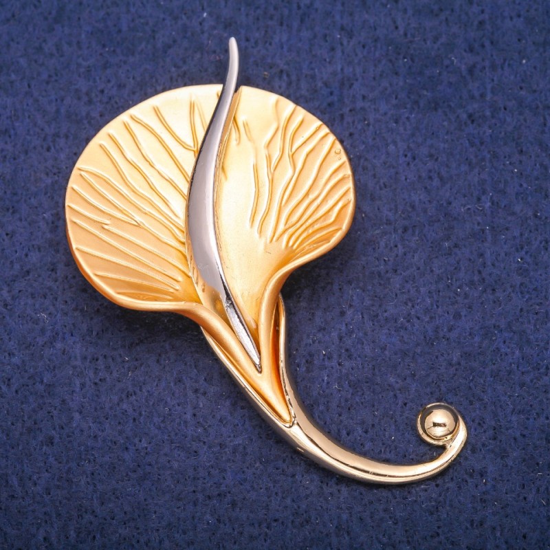  Broche Flor dourado e prateado metal 40x66mm